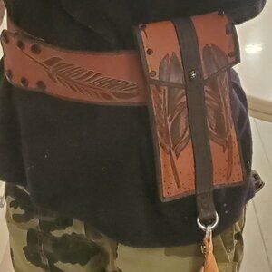 100% full grain Leather Belt with phone holster - for Women - Brand New -